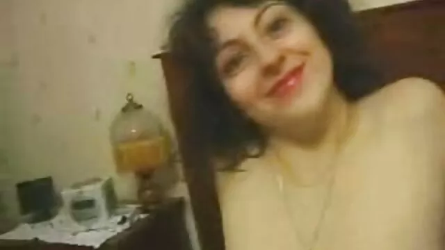 Busty MILF Yume Sazanamit két dühös teljes retro sexfilmek srác szar