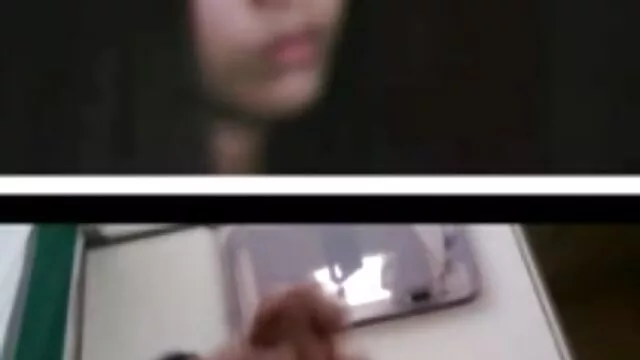 A barna tini Ichigo gruppen szex video megüti a száját és a punciját