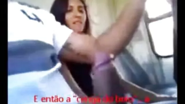 Őrülten szexi és dögös csaj ugrat téged, miközben nagy baszas a kamerán pózol
