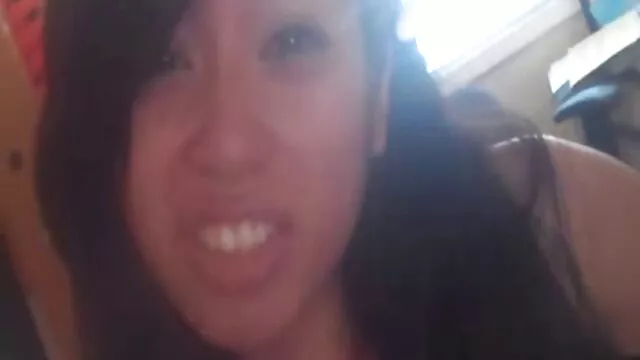 A sex filmek teljes sós japán tini, Risa Niiyama orgazmushoz hozza a perverz rudat
