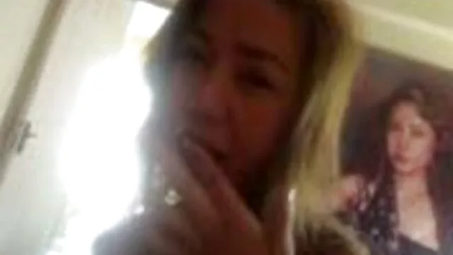Gia Paige, idősszex aki a spermiumok szuka rabja, nagyszerű szopást biztosít férfijának