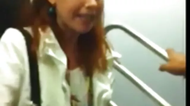 Két nyálas leszbikus barátnő, Angelica Sky és fia anya sex Jasmine Gomes szeretik egymást