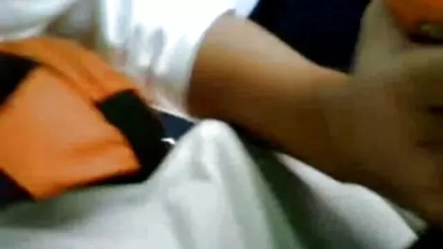 Gyönyörű, teljesen természetes barna, zsákmányos dögös kutyus lesz szexfilmek magyarul